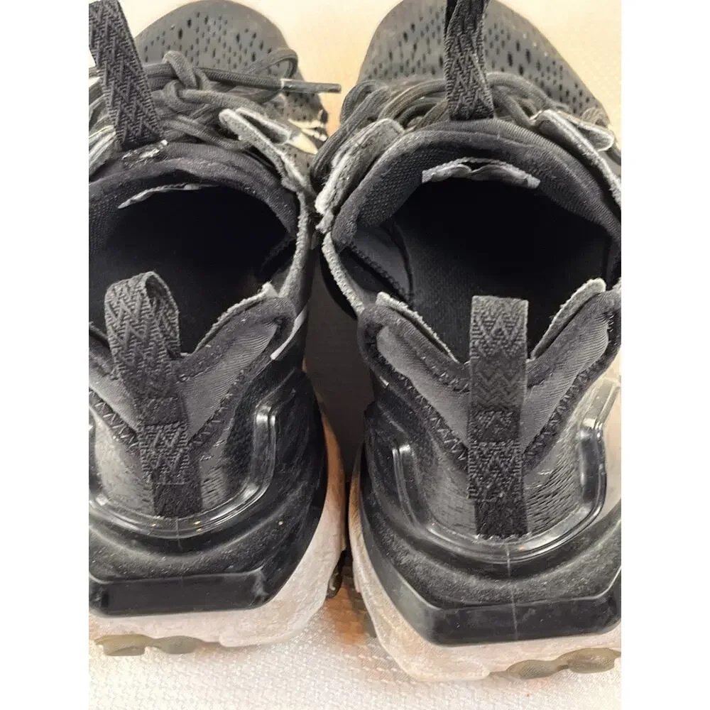 Size 8.5 -‎ Nike React Womans Vision Essential Black Iridescent